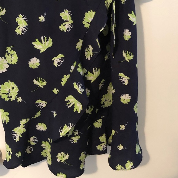 Wrap dress - Picture 2 of 4